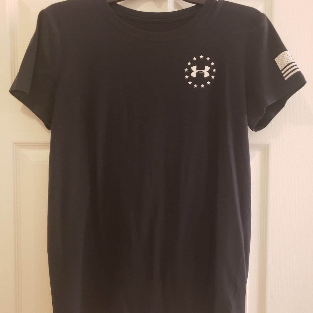 Womens short sleeve